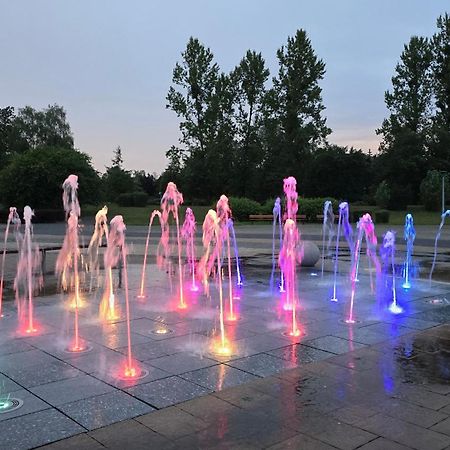 4 Pokoje, Oddzielne Biuro Do Pracy, Kominek, Klimatyzacja, Idealne Dla Rodzin Z Dziecmi, Przy Parku Na Wyspie Piła Exterior foto